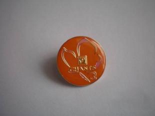 供應沖壓徽章、烤漆徽章與滴胸徽章 金屬工藝品的精致之選